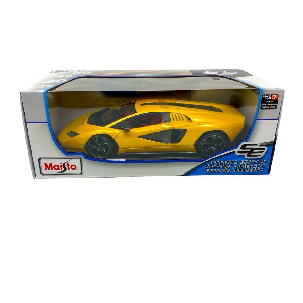 Lamborghini Countach LPI 800-4 1/18 Diecast Model Car‎ by Maisto Special Edition